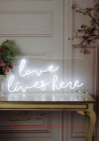 Love Lives Here Wedding Home Deco Neon Sign 